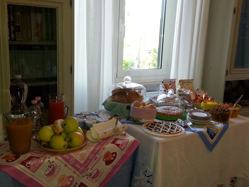 Bed And Breakfast Romantica Evasione Sutri Luaran gambar