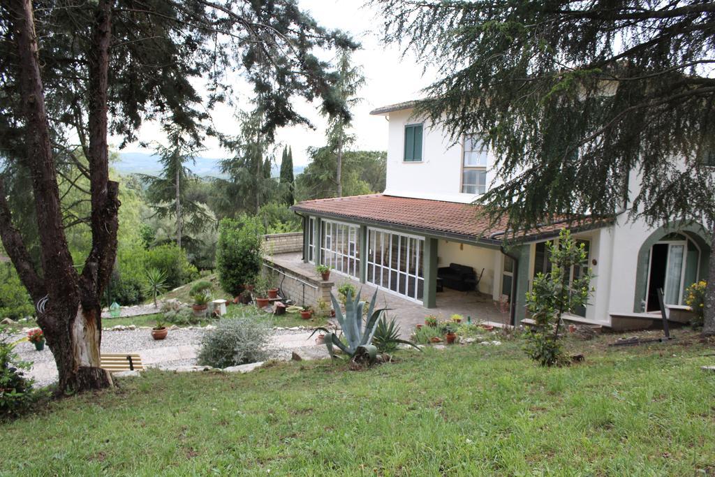 Bed And Breakfast Romantica Evasione Sutri Luaran gambar