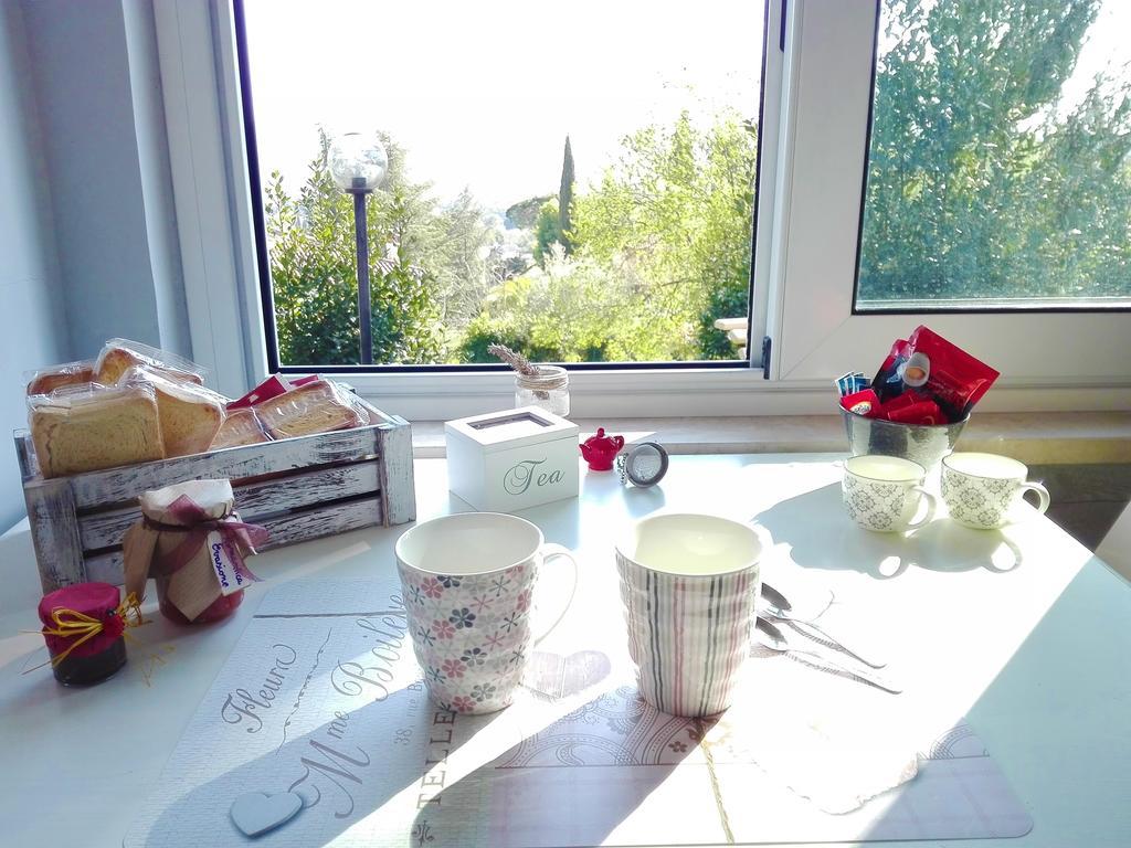 Bed And Breakfast Romantica Evasione Sutri Luaran gambar