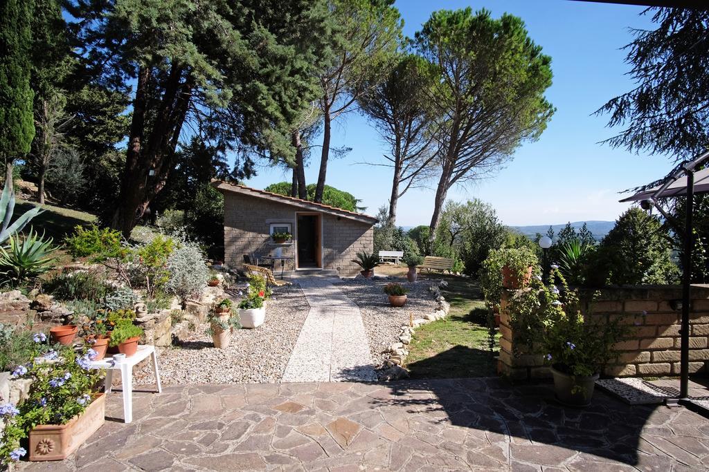 Bed And Breakfast Romantica Evasione Sutri Luaran gambar