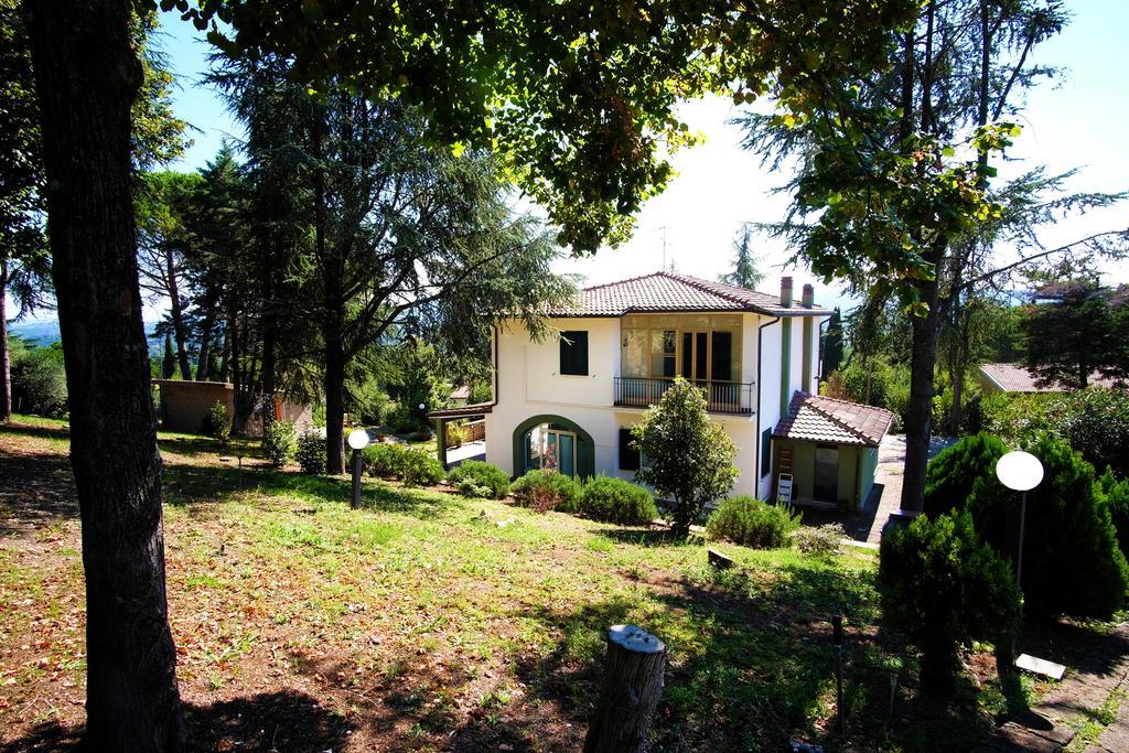 Bed And Breakfast Romantica Evasione Sutri Luaran gambar