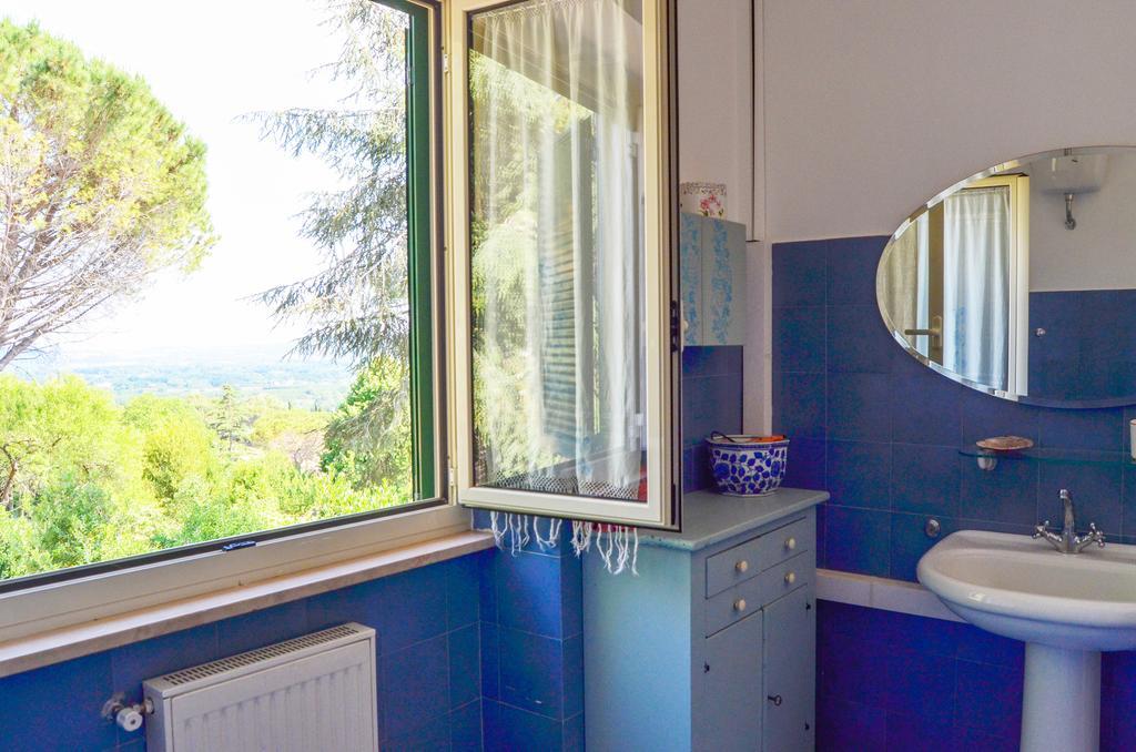 Bed And Breakfast Romantica Evasione Sutri Luaran gambar
