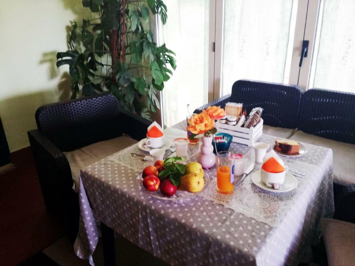 Bed And Breakfast Romantica Evasione Sutri Luaran gambar
